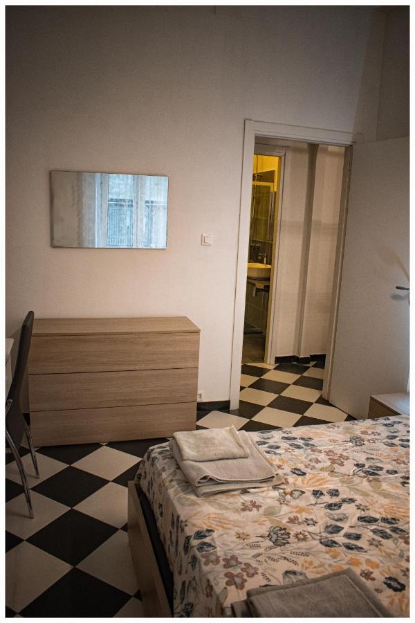 Tra Mare E Centro Appartement Genua Buitenkant foto